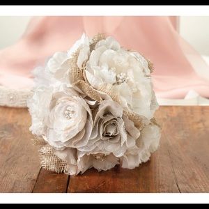 Burlap flower bouquet